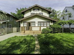 749 35th St, Des Moines, IA 50312