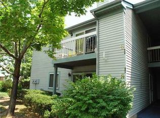 30 Beaconsfield Pl #30, Somerset, NJ 08873