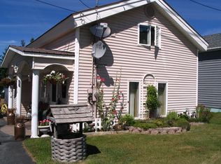45 Pearl St, Fort Kent, ME 04743