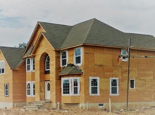 8 Interlaken Rd, Monmouth Junction, NJ 08852