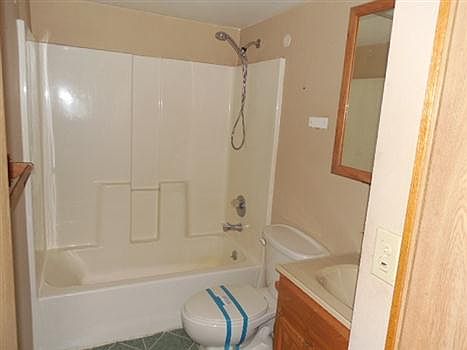 5th image of 1505 Perkins Ave