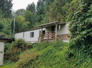 1651 Mount Brynion Rd, Kelso, WA 98626