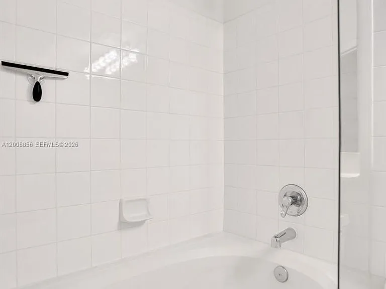 2220 Tuscany Way #2220 — Photo 28