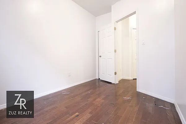 Rented by Zuz Realty | media 42