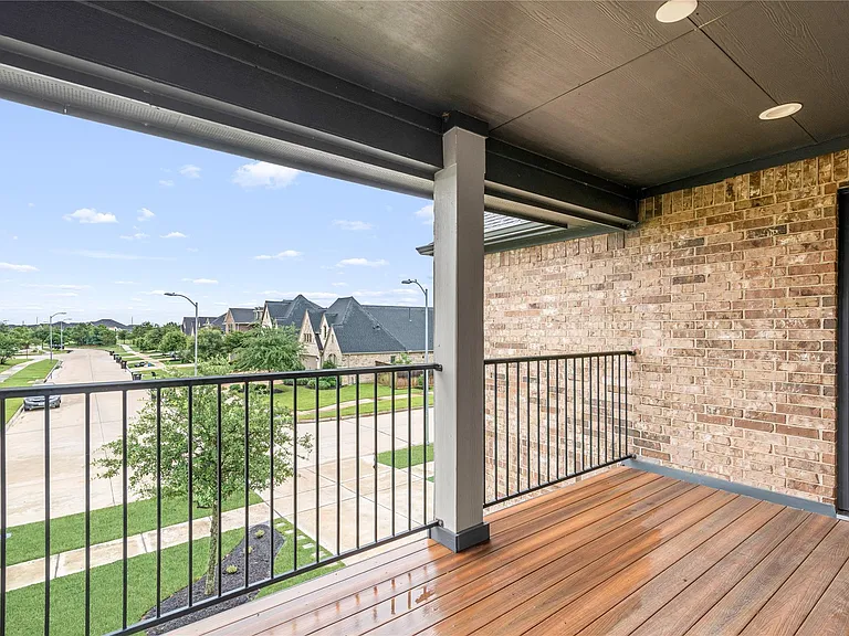 4702 Primrose Valley Ln — Photo 31