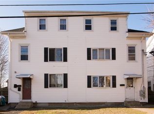 27 Union St, Lincoln, RI 02865