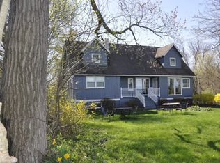3030 Lakeshore Ave, Benton Harbor, MI 49022