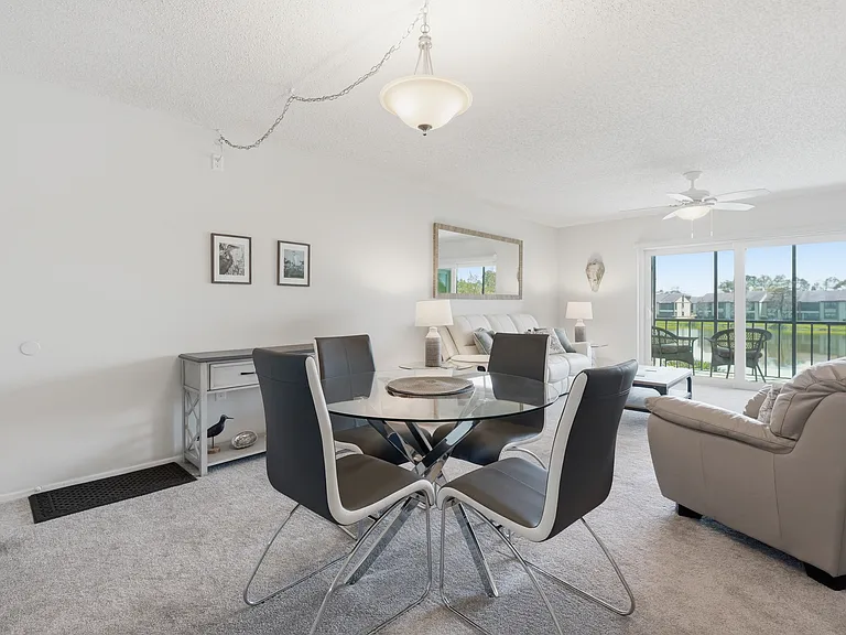 240 Cypress Ln #240 — Photo 9