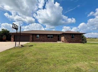 8794 Jimmy Odonnell Rd, Hannibal, MO 63401