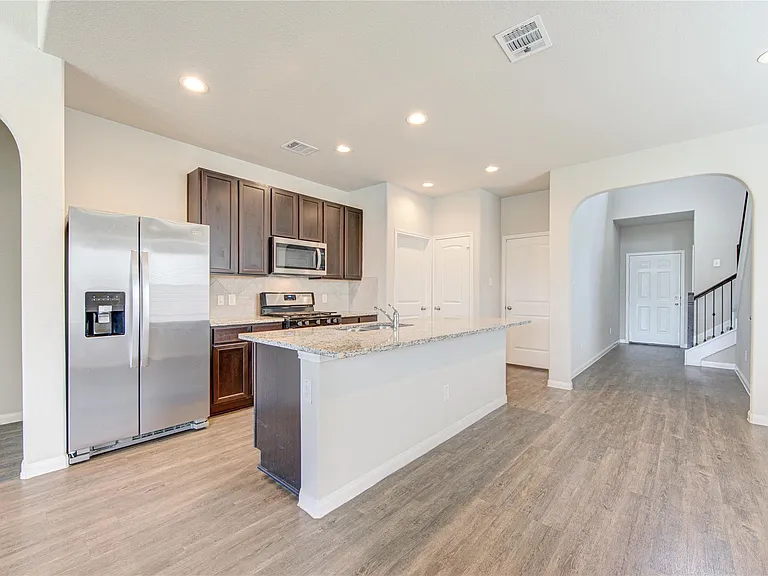 3707 W Alessano Ln — Photo 13