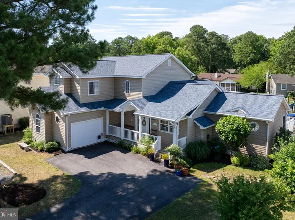 13 Widows Watch Ct, Ocean Pines, MD 21811