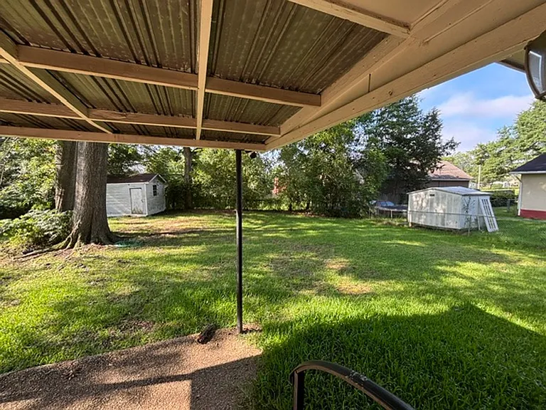 3826 Westgate Dr — Photo 32