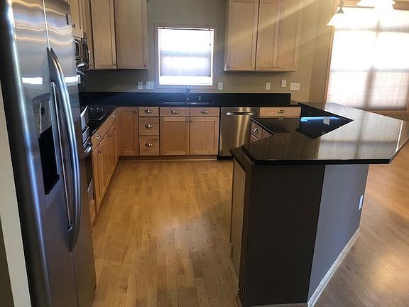 3rd image of 1244 County Road D E Unit 204