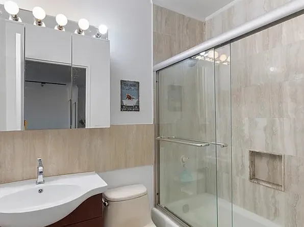 157 East 32nd Street image 13 of 16