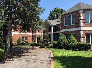 155 Overlook Ter, Staten Island, NY 10305