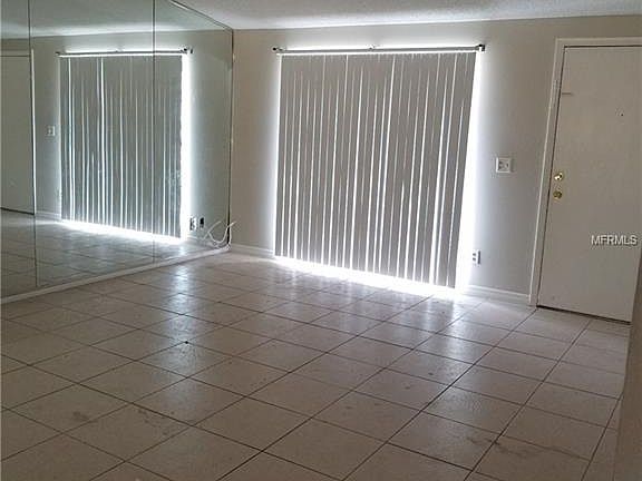 4th image of 9202 Dalwood Ct
