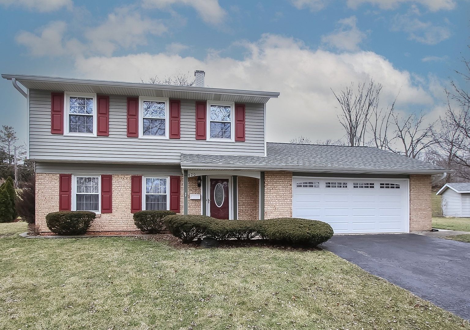 820 w country dr bartlett il 60103 zillow