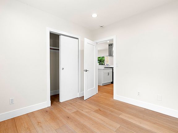 4th image of 4786 Muir Ave