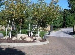 103 Arapaho Cir, Lake Winnebago, MO 64034