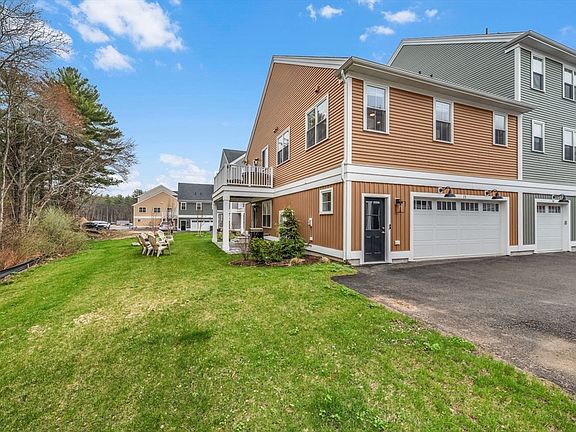 2nd image of 28 Oxbow Rd #14-2