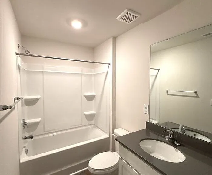 7640 Bainbridge Rd — Photo 12