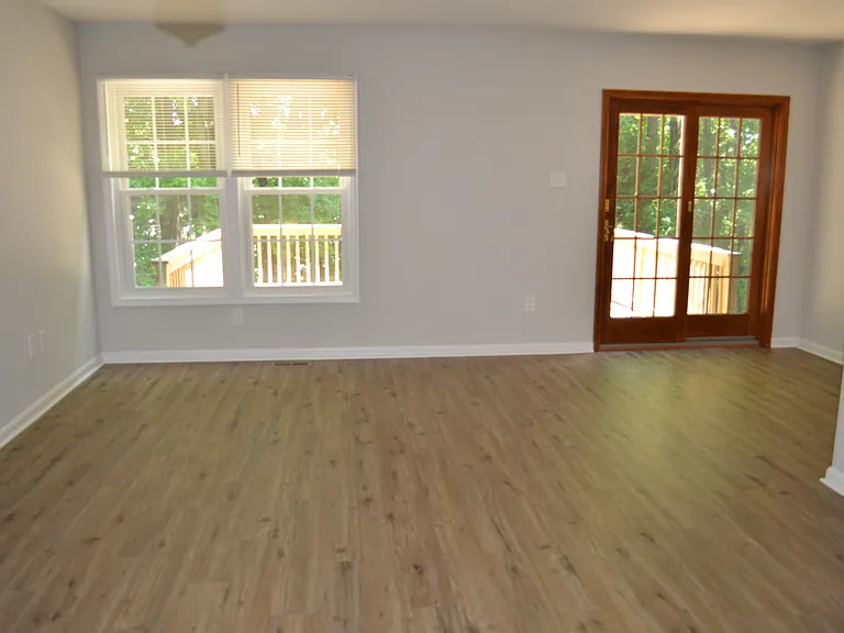 1045 Wingate Ct — Photo 18