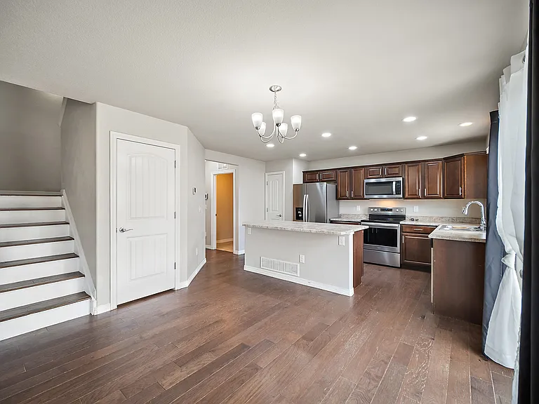 10873 Rowley Dr — Photo 4