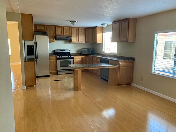 3rd image of 1085 Tasman Dr Spc 430