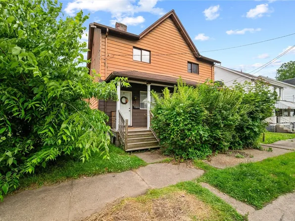 318 & 320 3rd Ave, Ford City, PA 16226