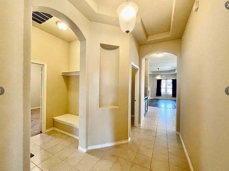 543 Haven Dr — Photo 8