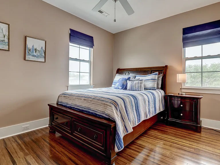 Upstairs guest bedroom #1