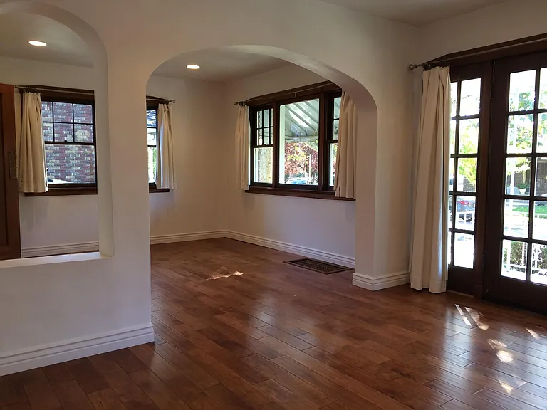 1425 S McClelland St — Photo 12