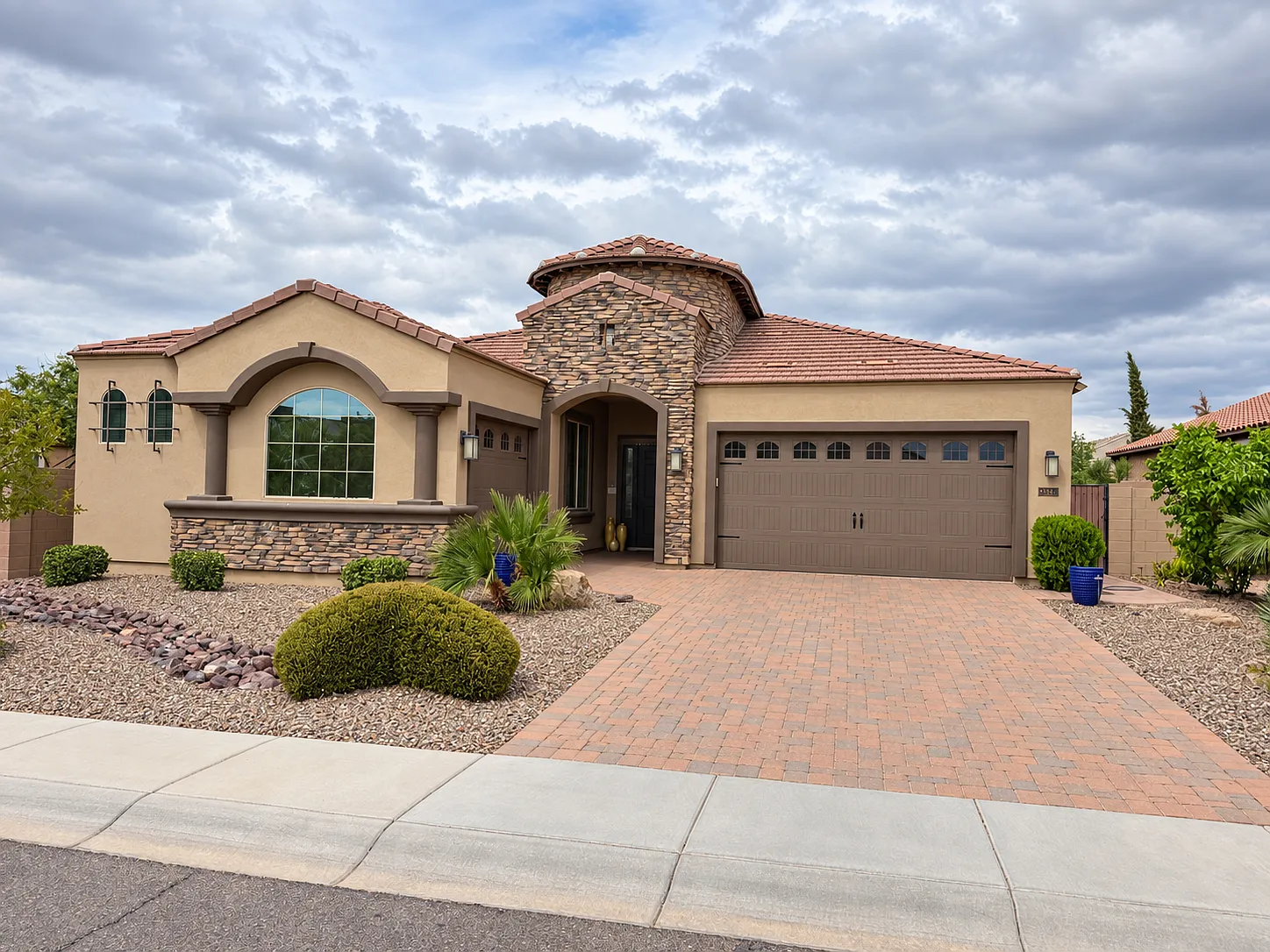 3 bed, 2534 sqft, $3,899 — Photo 1