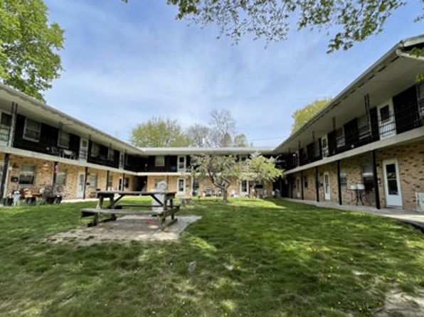 408 W Main St APT 24
