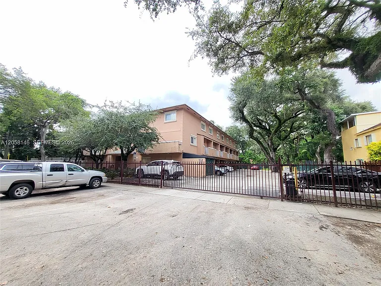 1650 NW 25th Ave #213 — Photo 12