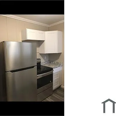 329 Stockton St #C — Photo 2