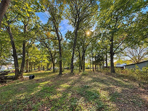 3rd image of LOT 8 E Lake Rd