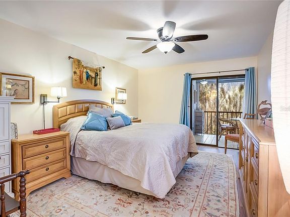 5th image of 1687 Brookhouse Cir #220-5