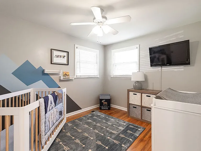 4117 Edwards Ave — Photo 10