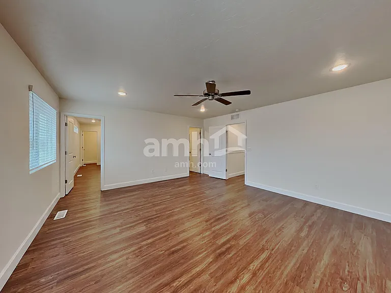 9291 W Wabash St — Photo 9