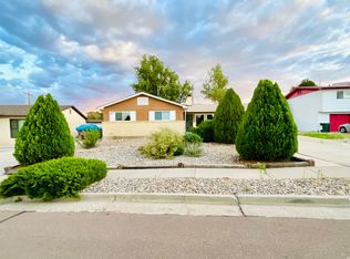 703 Julie Dr, Gallup, NM 87301