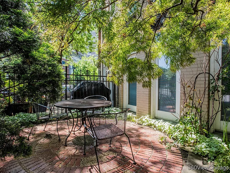 1502 S Prairie Ave #G — Photo 3