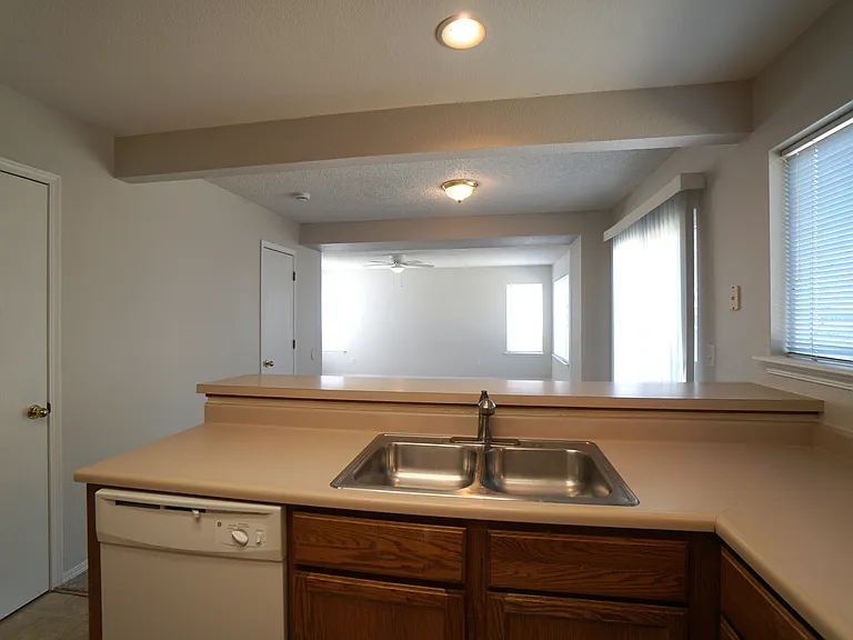 4954 Ardley Dr — Photo 8