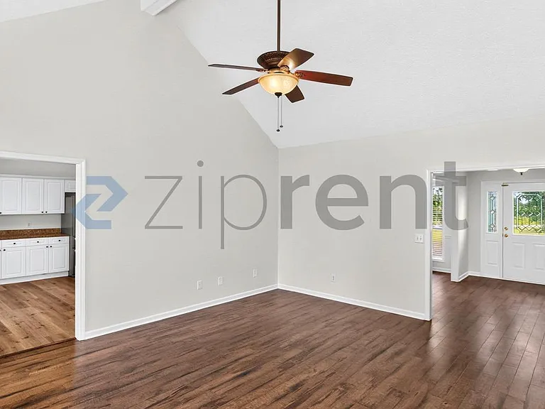 720 Rock Springs Rd — Photo 19