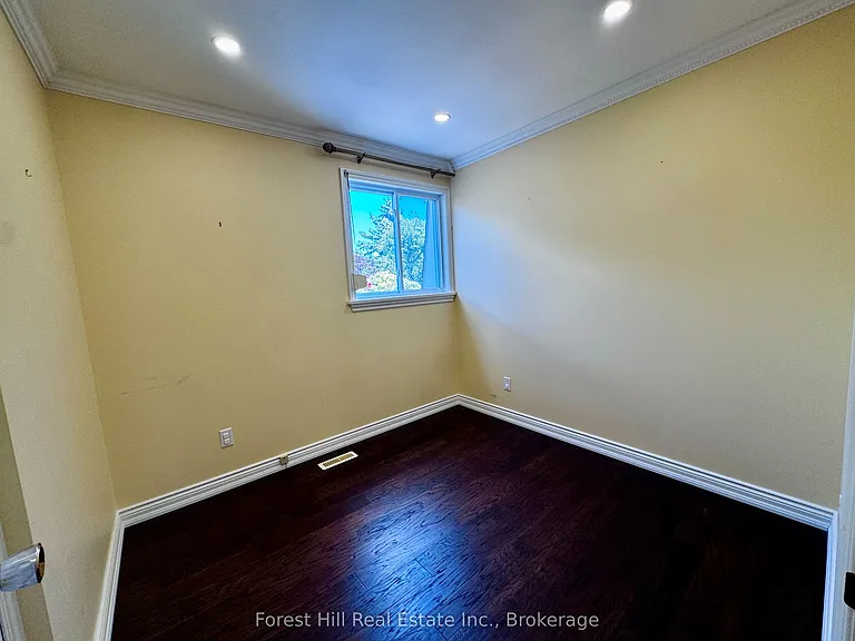 4278 Longmoor Dr — Photo 20
