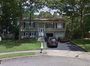 18 Lisa Dr, Brick, NJ 08724
