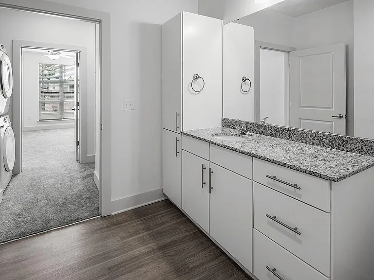The Vandy Apartments — Photo 13