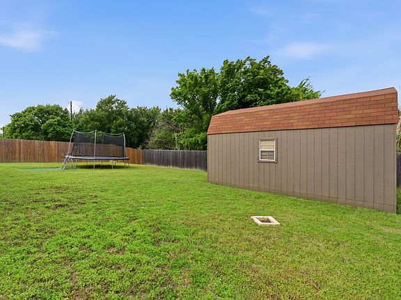 5th image of 2313 Springhill Ct