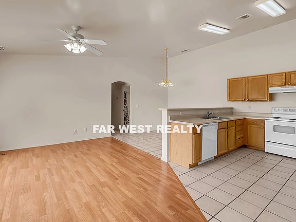 4th image of 3116 Bob Ct APT C