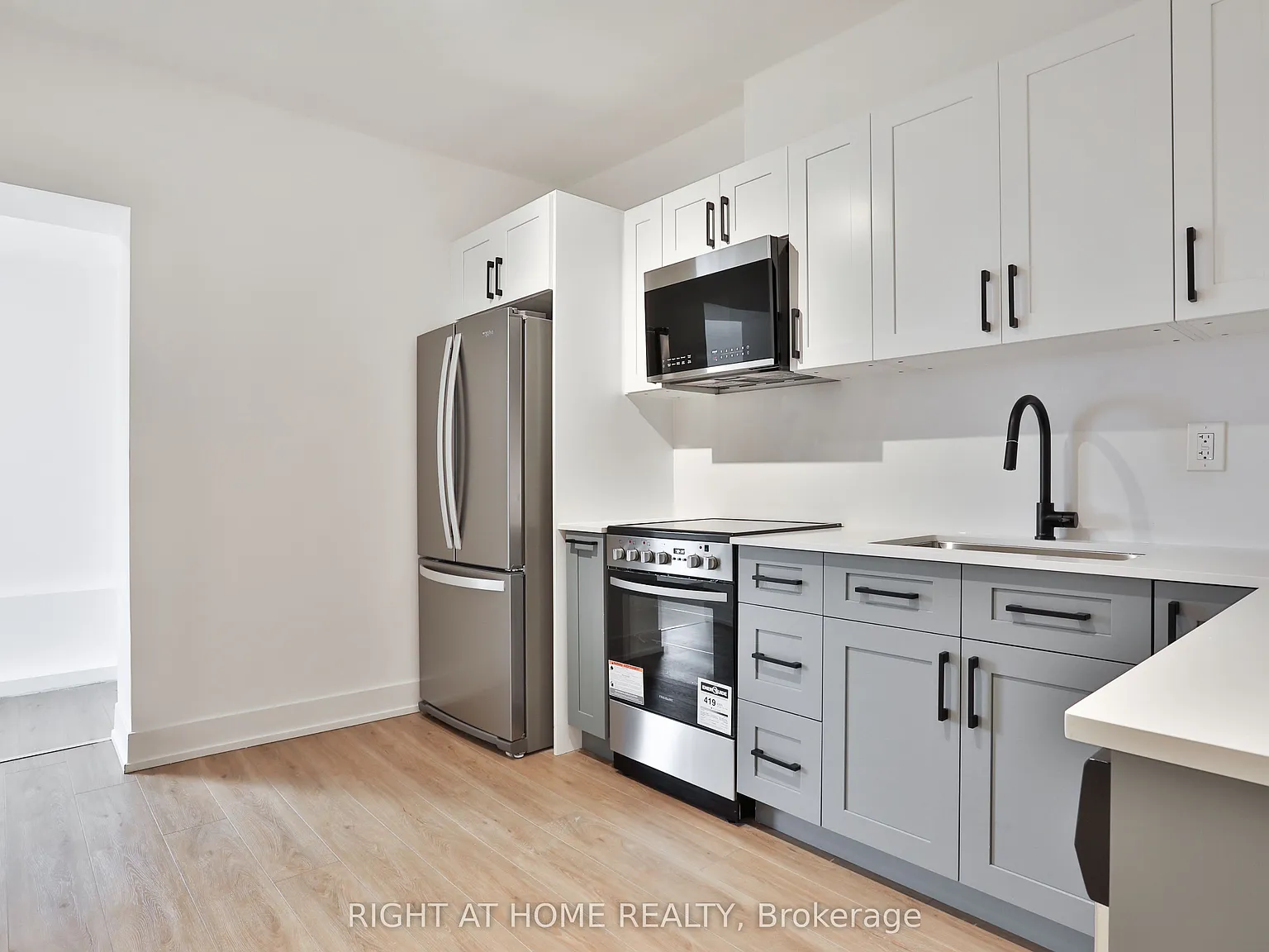 2 bed, $3,495 — Photo 2